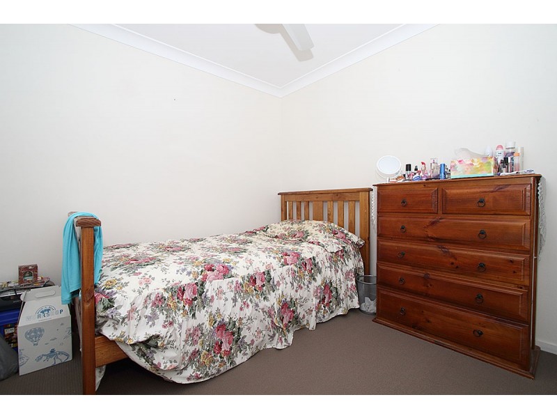 13 Nixon Drive, North Booval QLD 4304