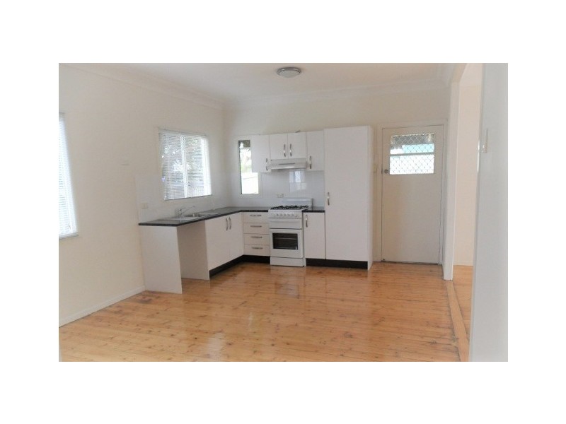 20 Coleman Street, Leichhardt QLD 4305