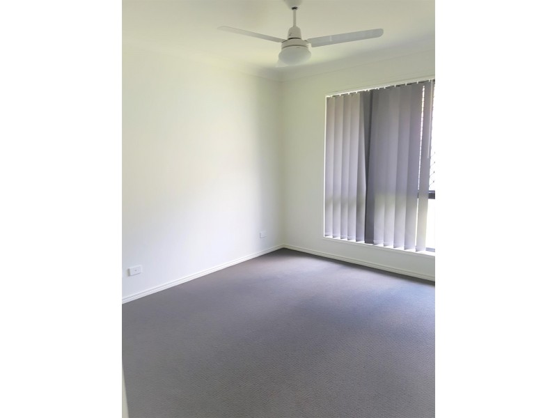 2/2 Sapphire Street, Brassall QLD 4305