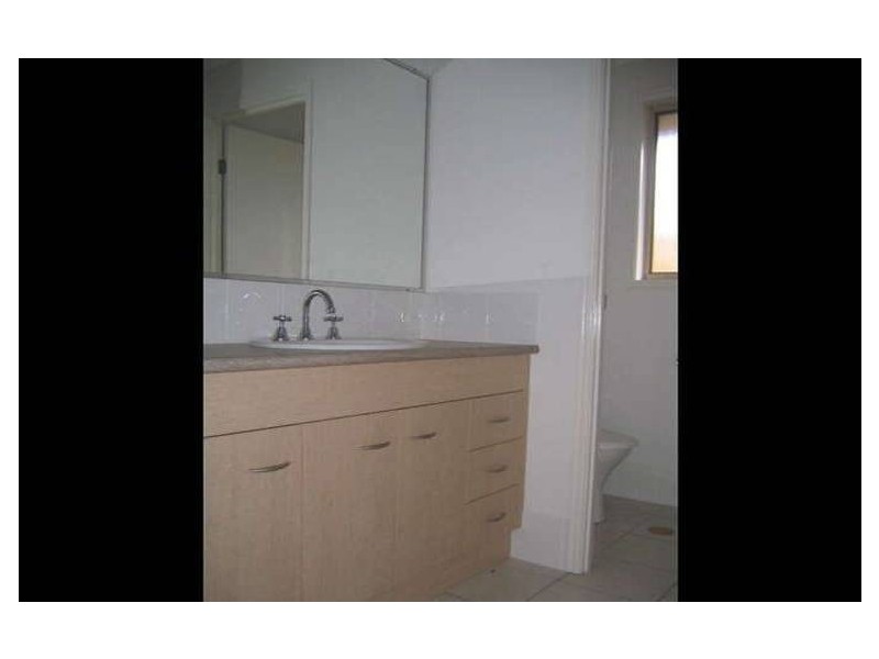 4 Sarah Place, Raceview QLD 4305