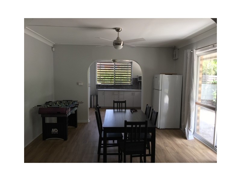 11 Rapur Street, Raceview QLD 4305
