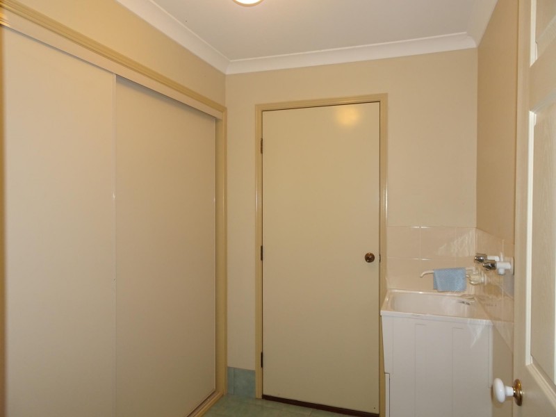 8 Mayfair Place, Moggill QLD 4070