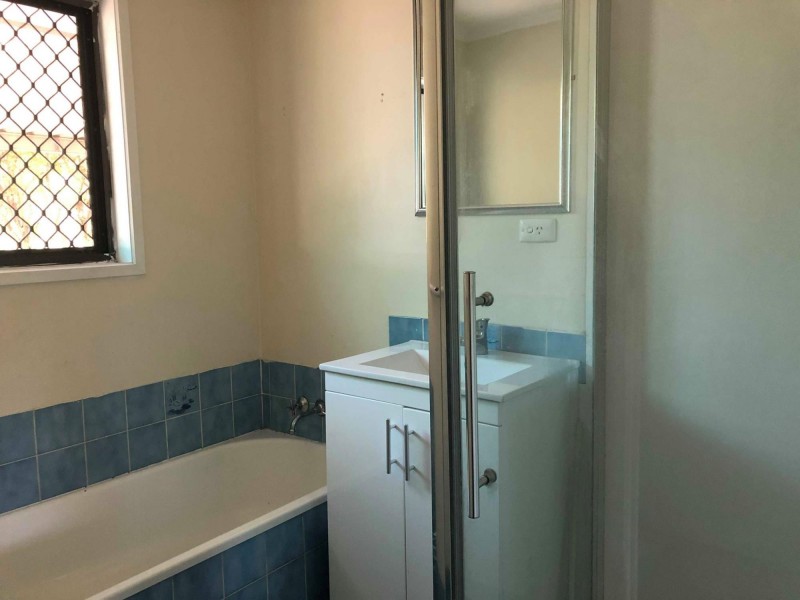 4 Carlson Court, Brassall QLD 4305