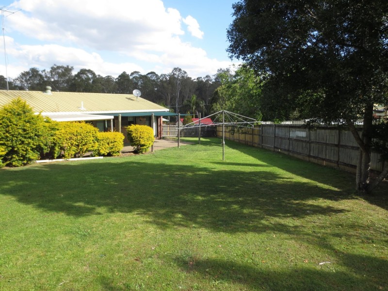 4 Carlson Court, Brassall QLD 4305