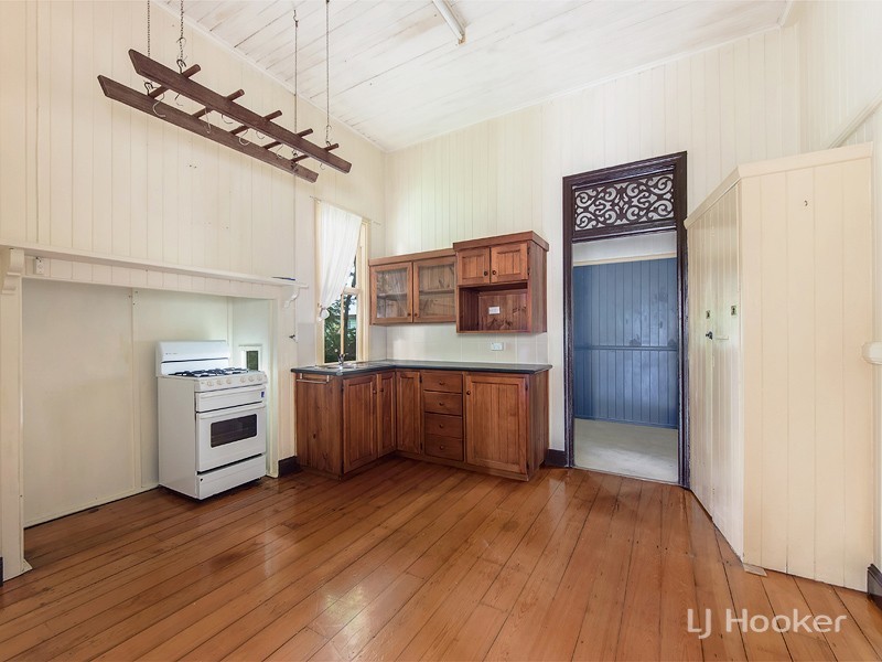 22 Rowland Terrace, Coalfalls QLD 4305