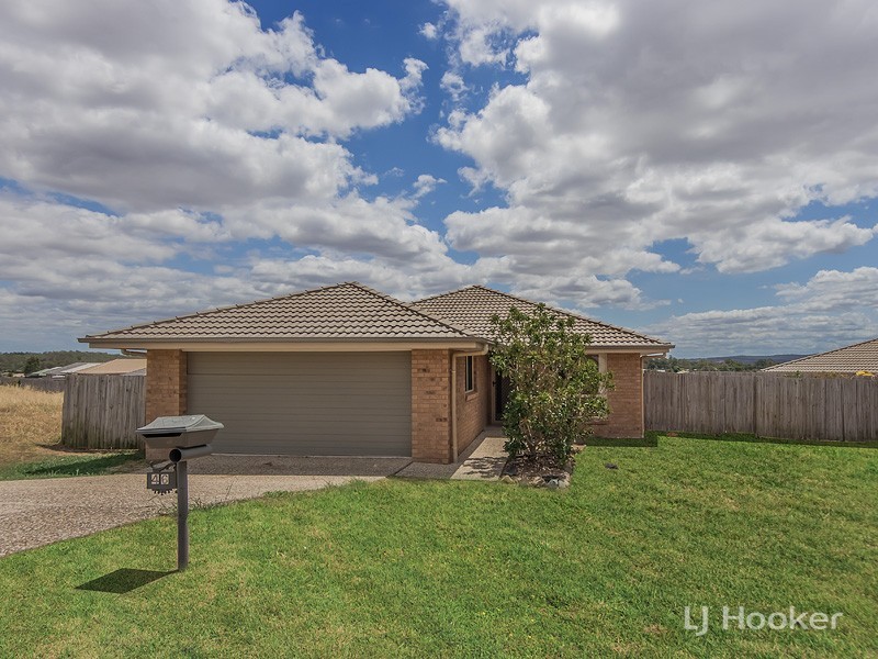 46 Peregrine Dr, Lowood QLD 4311
