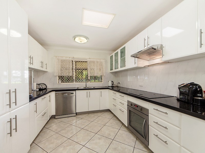 69 Wulkuraka Connection Rd, Karrabin QLD 4306
