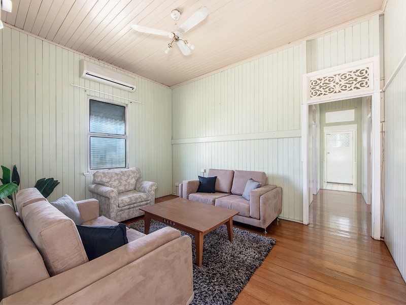 20 Moffatt Street, Ipswich QLD 4305