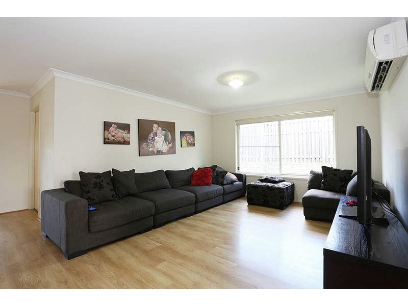 12 Cobbin Dr, Redbank Plains QLD 4301