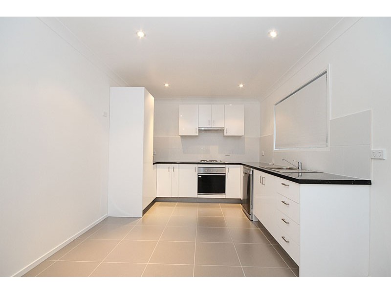 11 Cox Crescent, Goodna QLD 4300