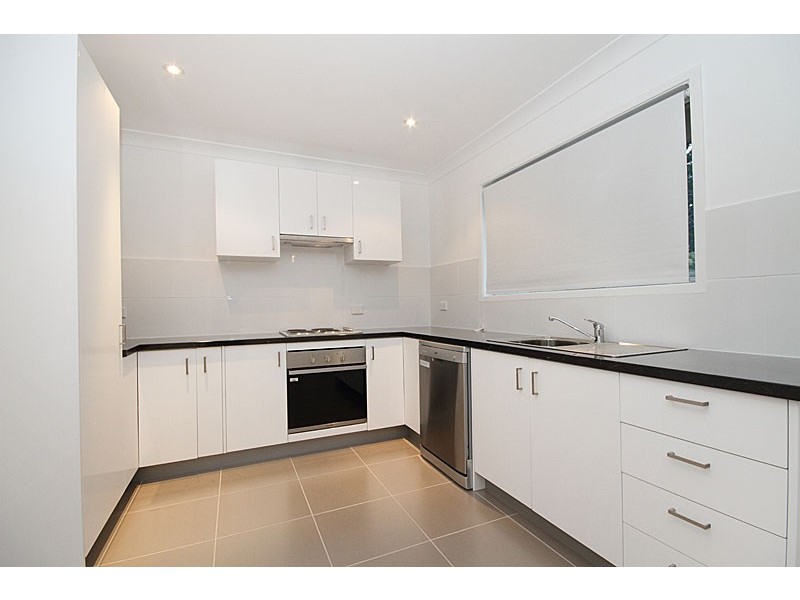 11 Cox Crescent, Goodna QLD 4300