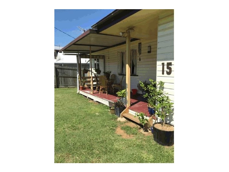 15 Lusitania, Newtown QLD 4305