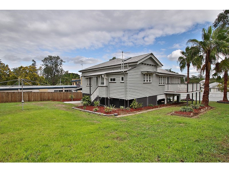 84 Warwick Road, Ipswich QLD 4305