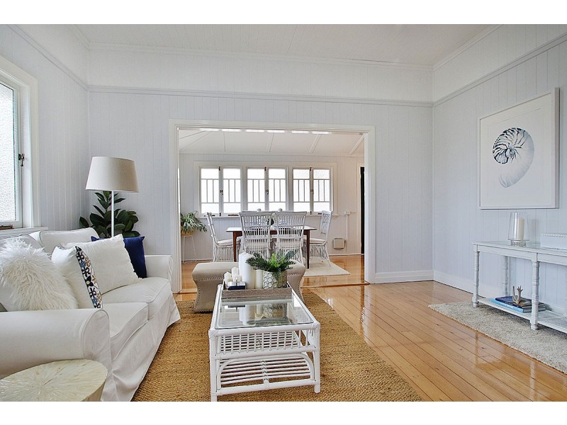 84 Warwick Road, Ipswich QLD 4305