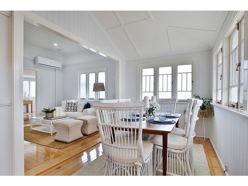 84 Warwick Road, Ipswich QLD 4305