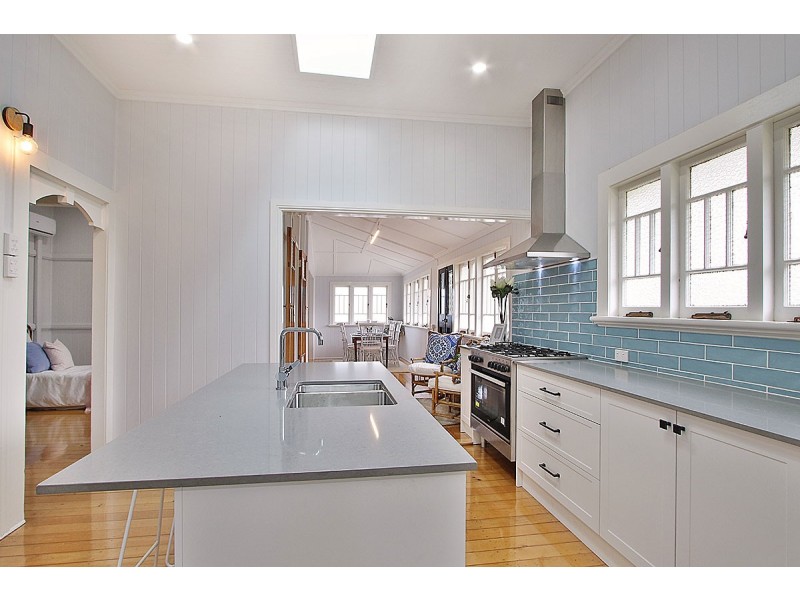 84 Warwick Road, Ipswich QLD 4305