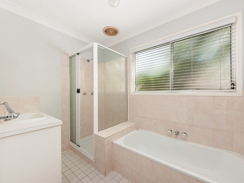 17 Merritt Street, Flinders View QLD 4305