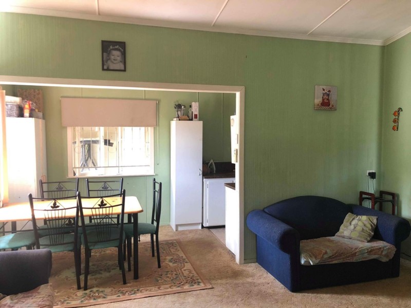 5 Trumpy Street, Silkstone QLD 4304
