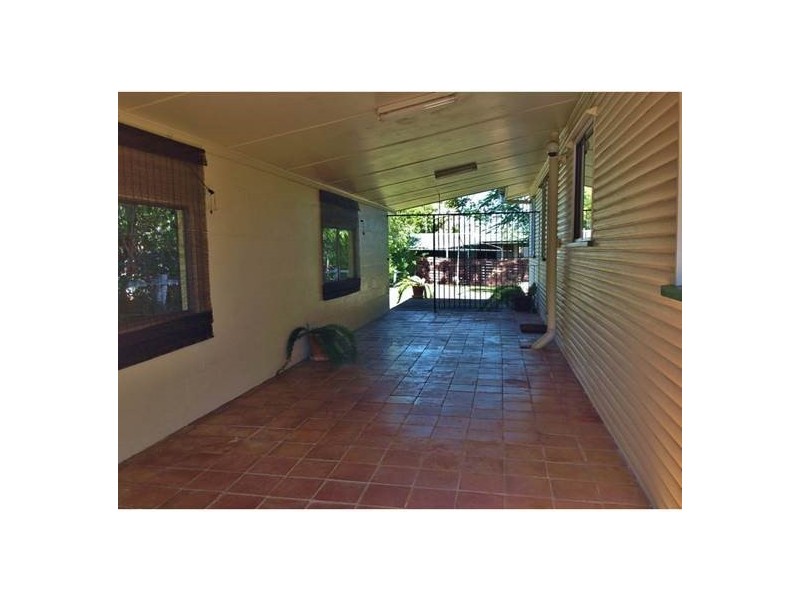 5 Trumpy Street, Silkstone QLD 4304