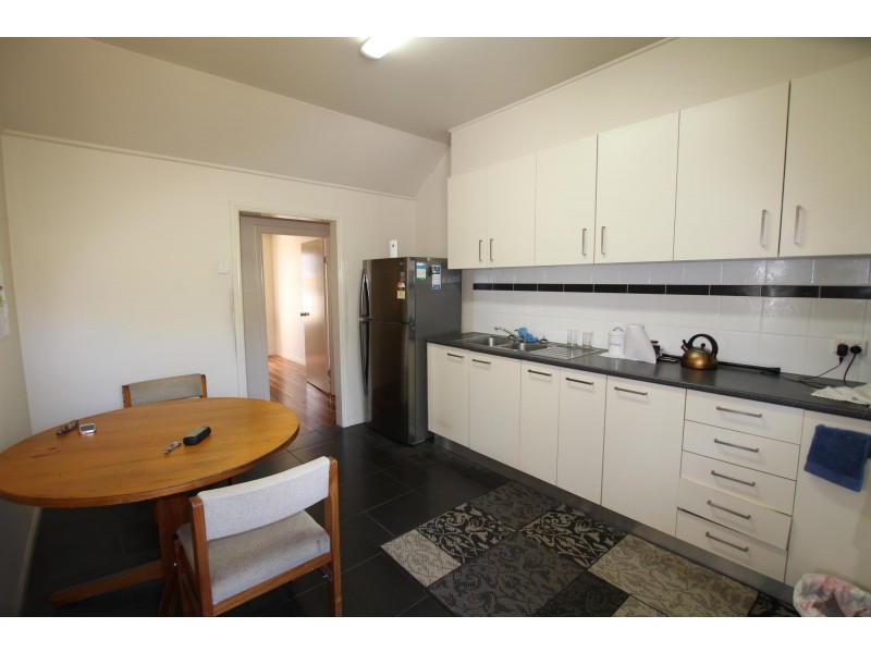 3 Telegraph Lane, North Ipswich QLD 4305