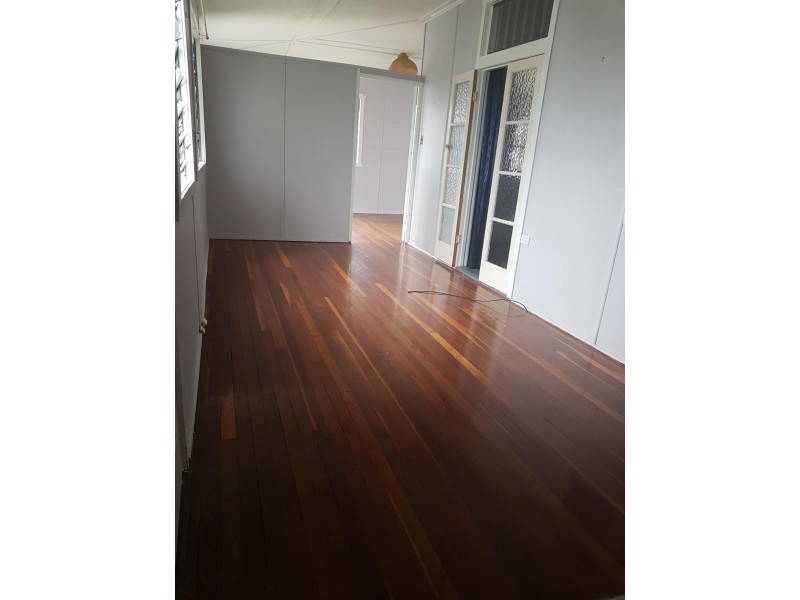 2/23 Pine Mountain Road, North Ipswich QLD 4305