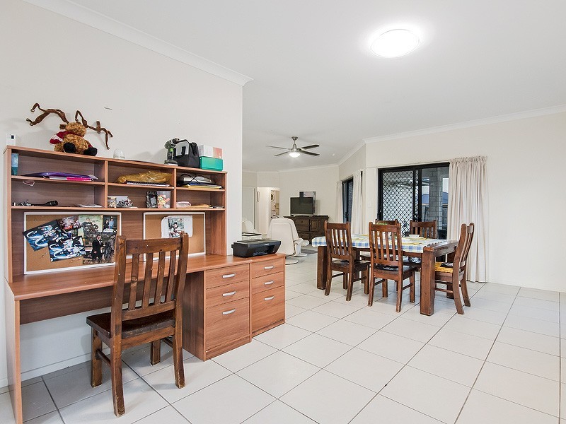 21 NORMANTON CL, Rosewood QLD 4340