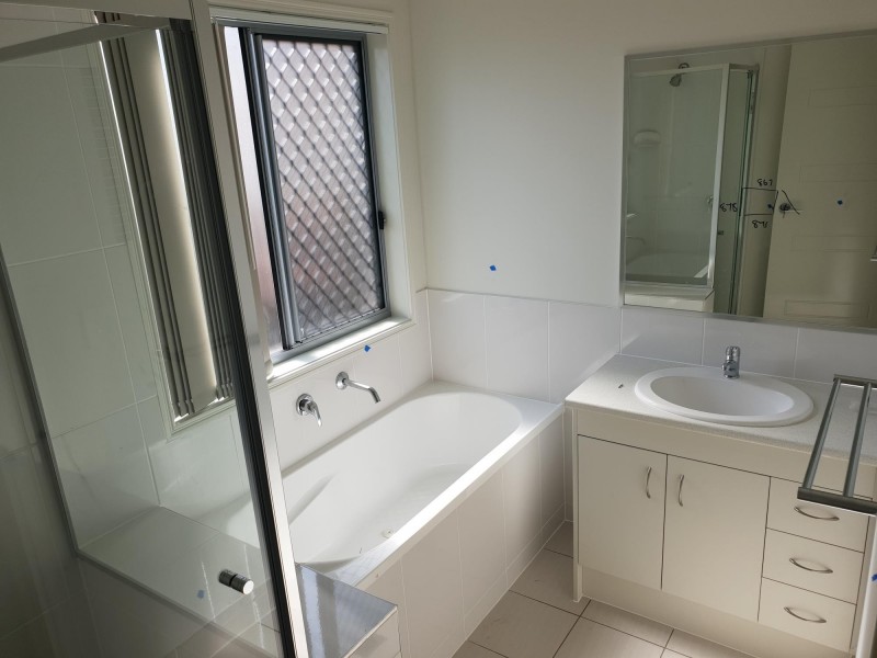 1/15 Nelson Circuit, Brassall QLD 4305