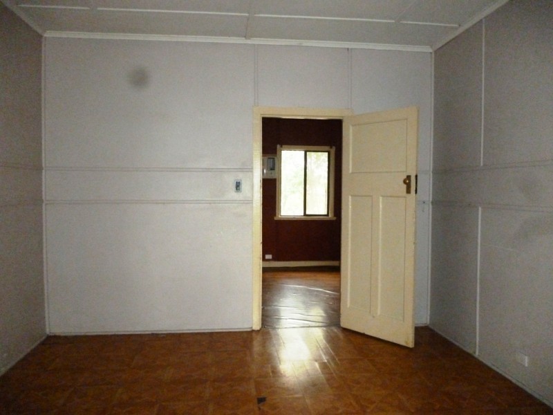 59 Siemons Street, One Mile QLD 4305