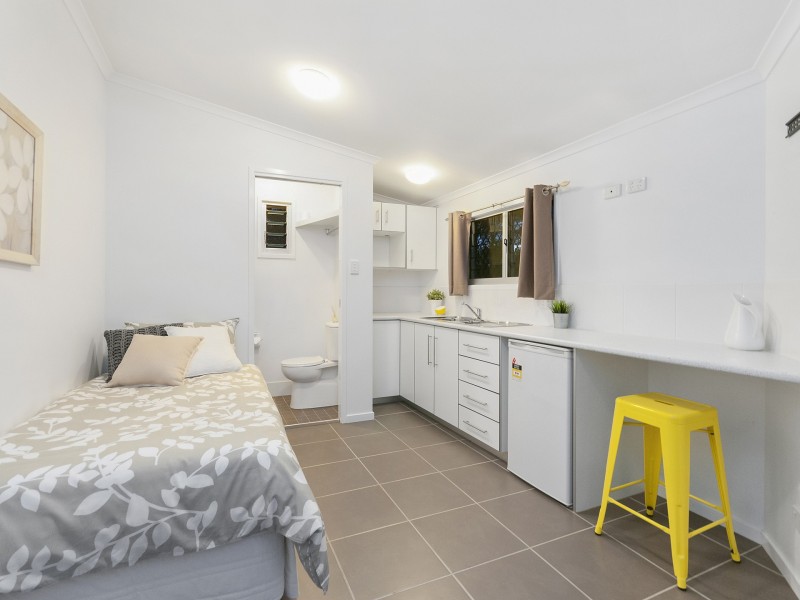 11 Outridge Street, Ipswich QLD 4305