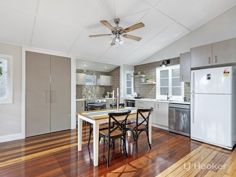 12 Green Street, Booval QLD 4304