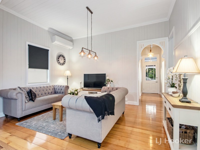 12 Green Street, Booval QLD 4304