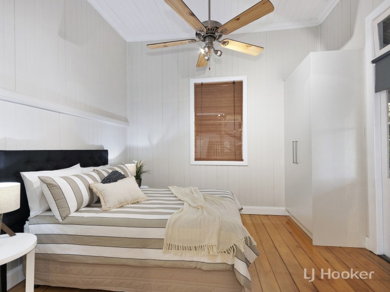 12 Green Street, Booval QLD 4304