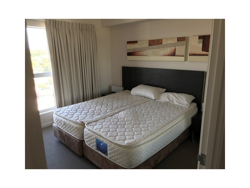 1005/11 Ellenborough Street, Woodend QLD 4305