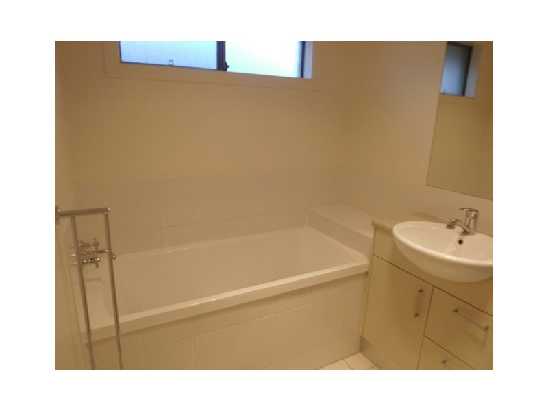 54 Honeywood Drive, Fernvale QLD 4306
