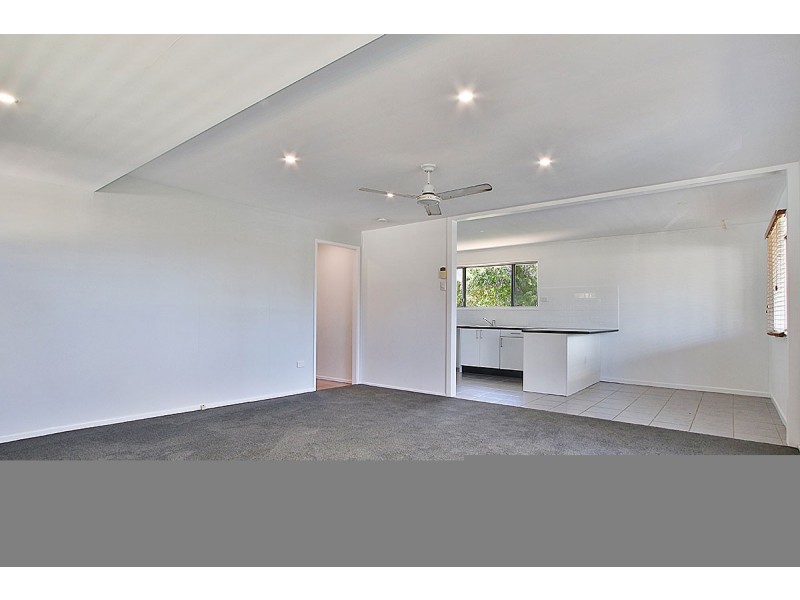 12 Stephen Crescent, Goodna QLD 4300