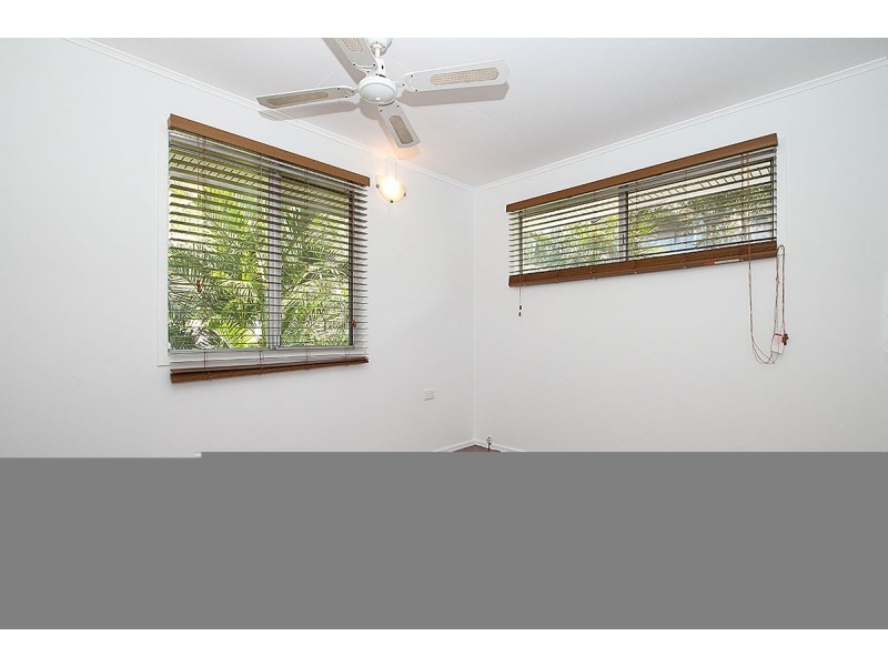 12 Stephen Crescent, Goodna QLD 4300