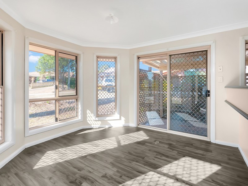 7 Alfred Place, Flinders View QLD 4305