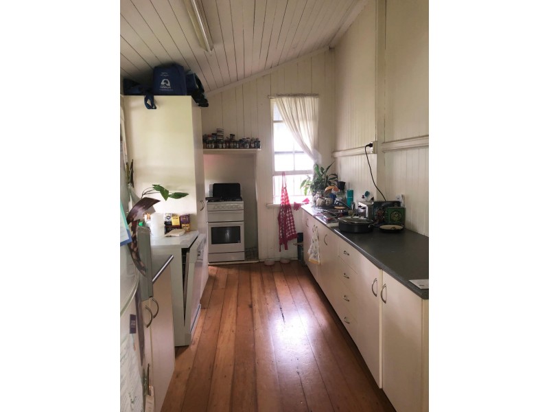 105 Frederick, Toowong QLD 4066