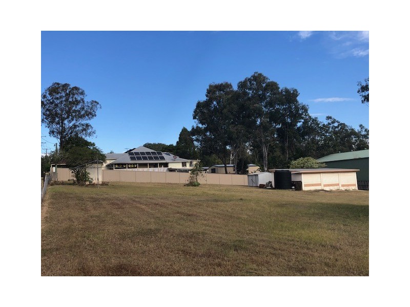 41 East Owen Street, Raceview QLD 4305