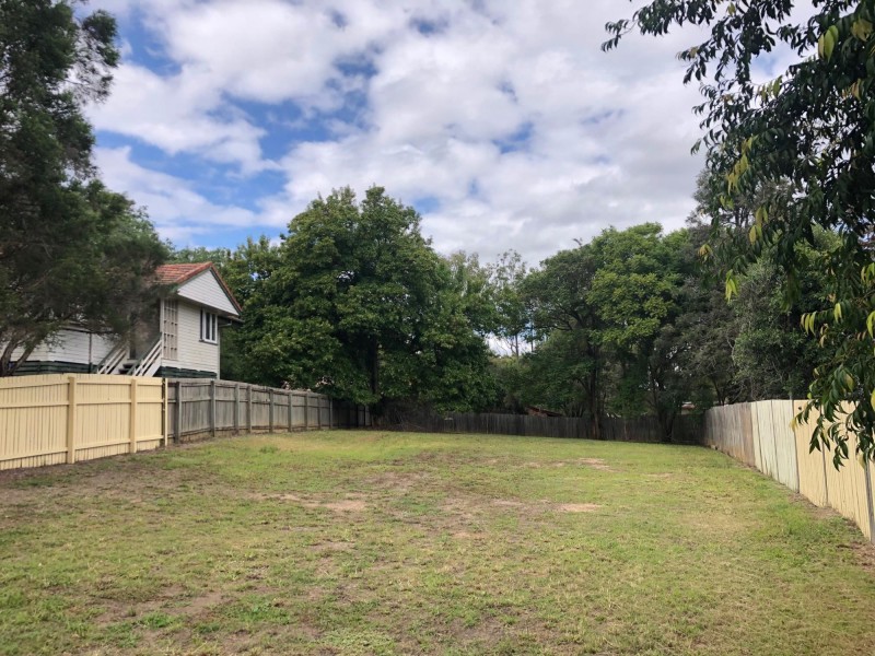 60 Kynance Street, Leichhardt QLD 4305