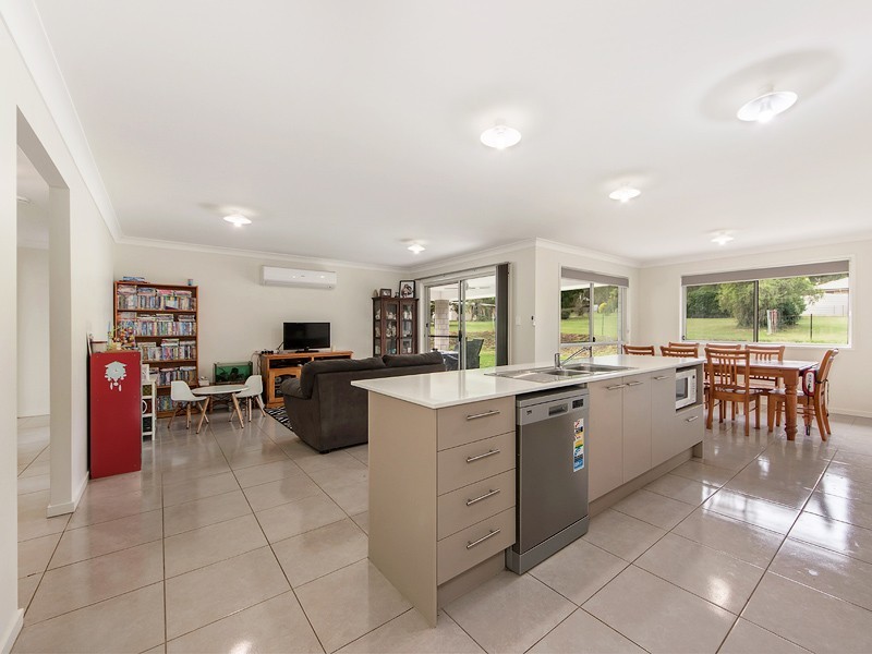 35a Jahn Drive, Glenore Grove QLD 4342