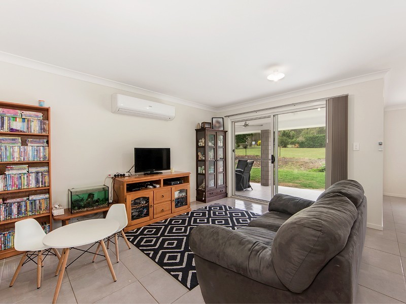 35a Jahn Drive, Glenore Grove QLD 4342