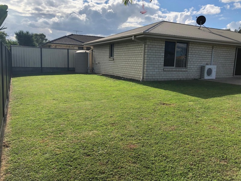 24 Burswood Street, Wulkuraka QLD 4305