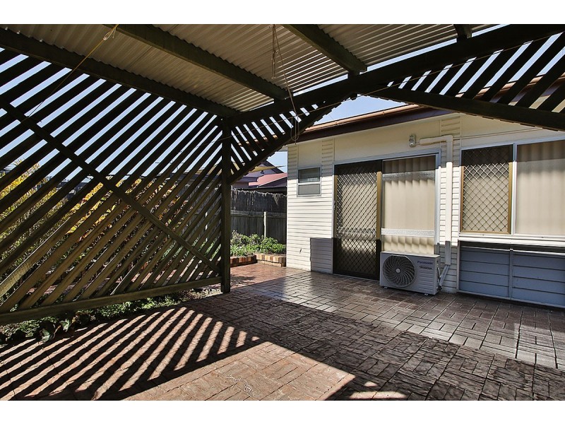 9 McGill St, Raceview QLD 4305