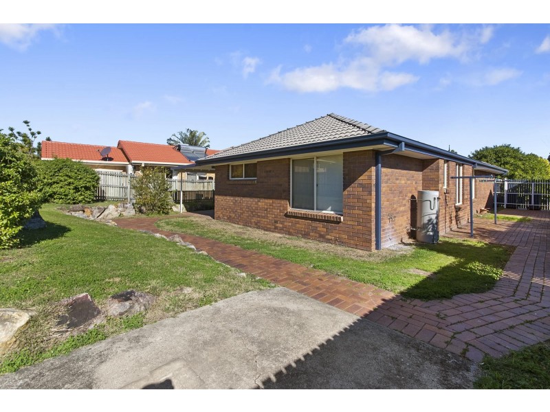 34 Jonquil Circuit, Flinders View QLD 4305