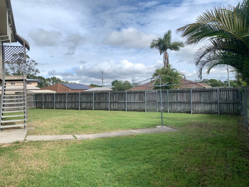76 River Road, Bundamba QLD 4304
