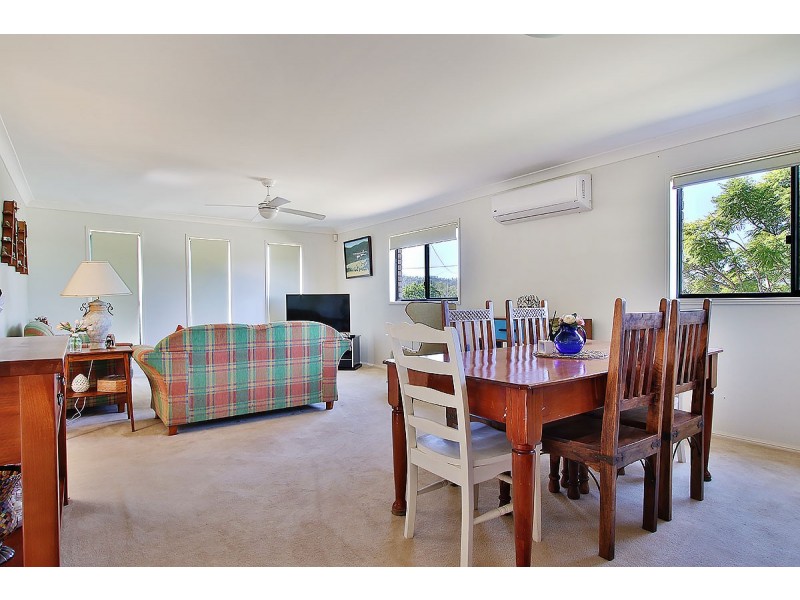 6 Maranoa Court, Fernvale QLD 4306