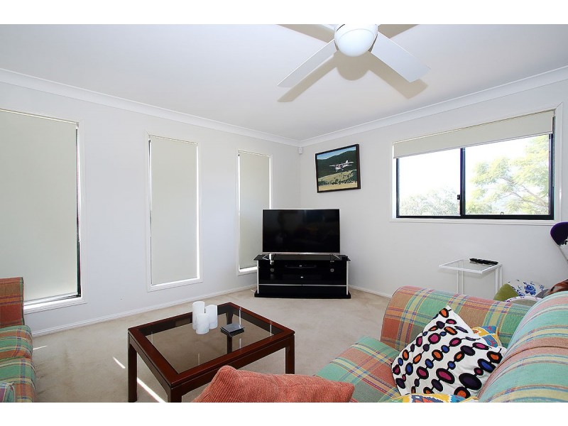 6 Maranoa Court, Fernvale QLD 4306