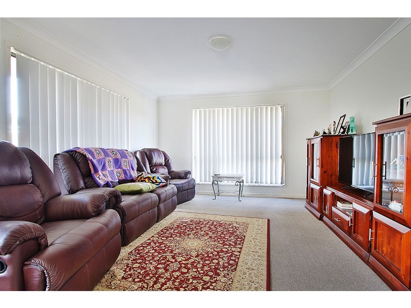 50 Tawney Street, Lowood QLD 4311