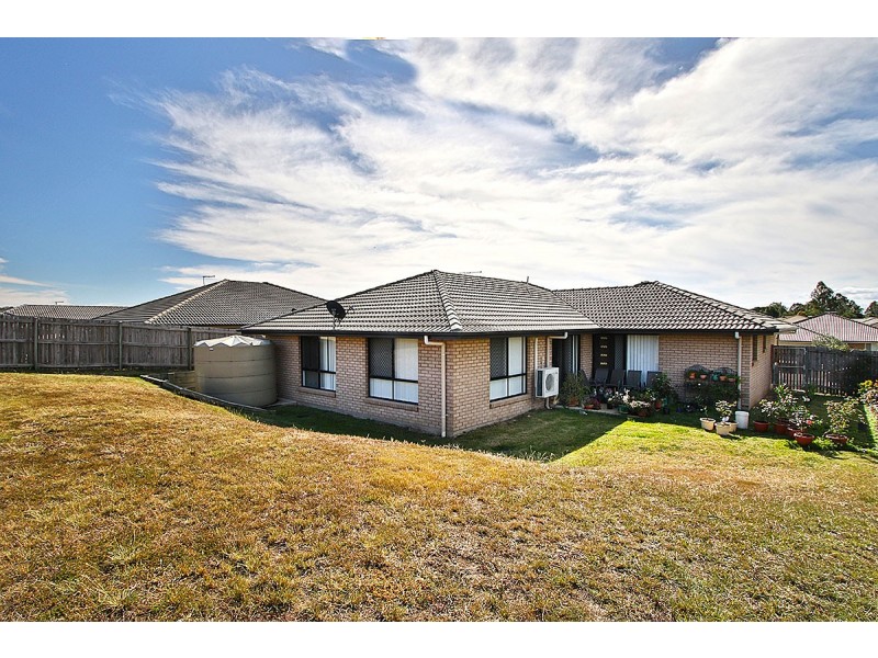 50 Tawney Street, Lowood QLD 4311